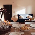 Apartman Anima - Ca Delle Rose, Piazza Mazzini, & 2 Parkings *