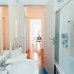 Anima - Ca Delle Rose, Piazza Mazzini, & 2 Parkings Apartman *